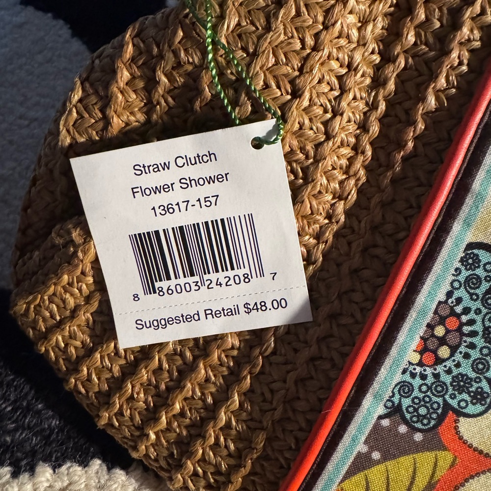 Vera Bradley Clutch - Picture 3 of 3